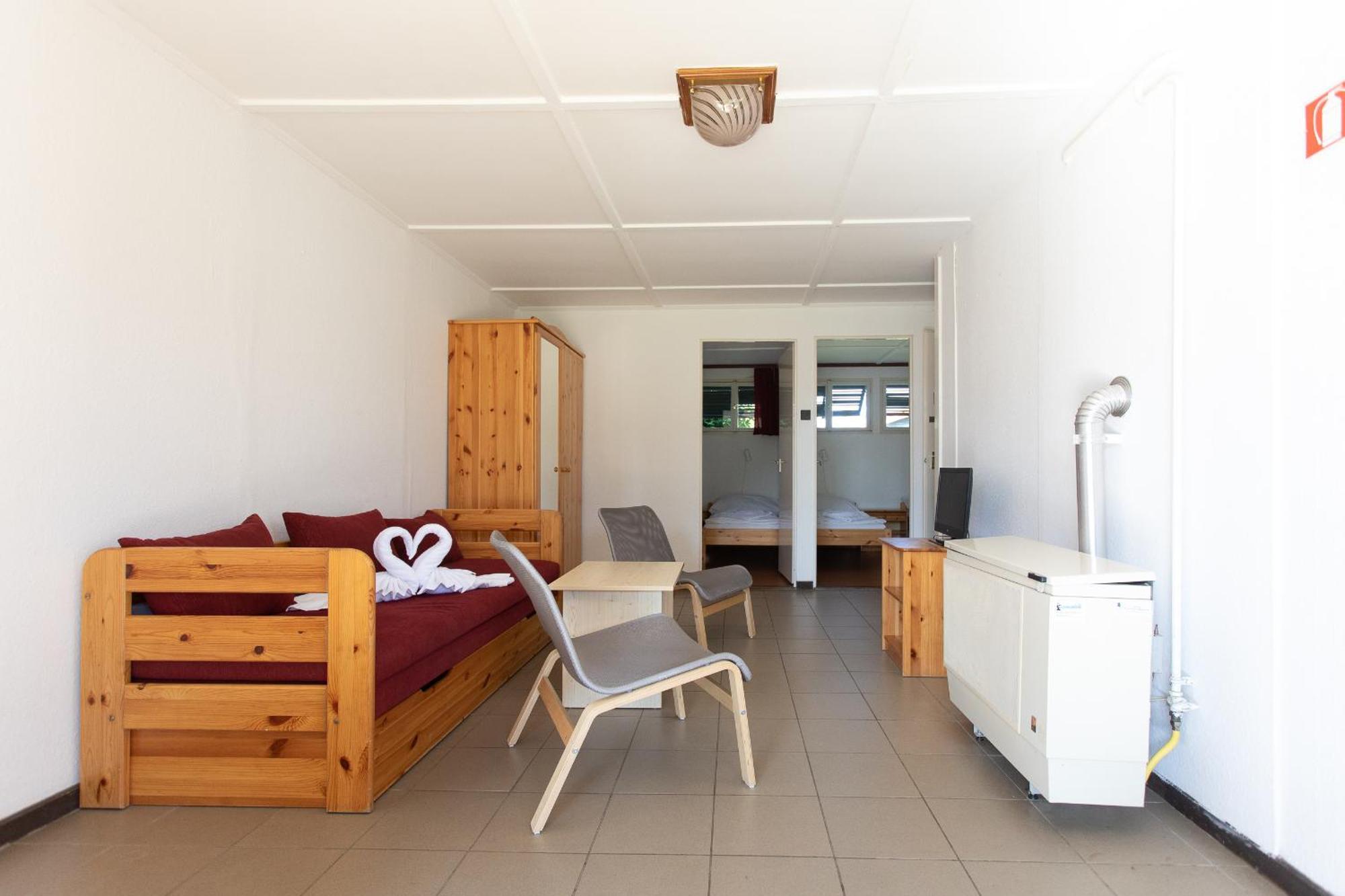 שיופוק Aranypart Camping & Apartments מראה חיצוני תמונה